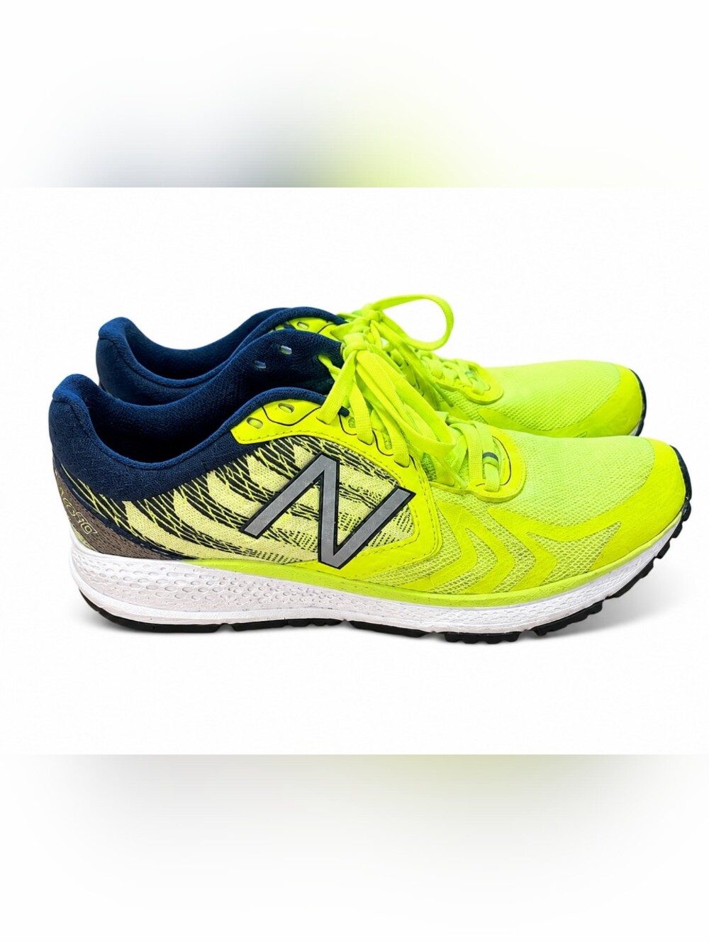 New Balance Pace Running Shoes Women's Size 8.5 Neon Yellow Navy Athletic Sneake